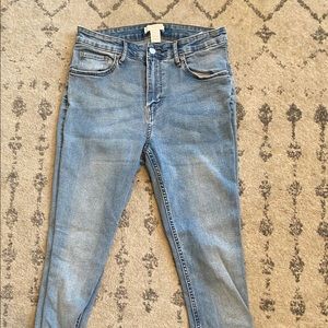H&M Light Blue Skinny Jean size 8